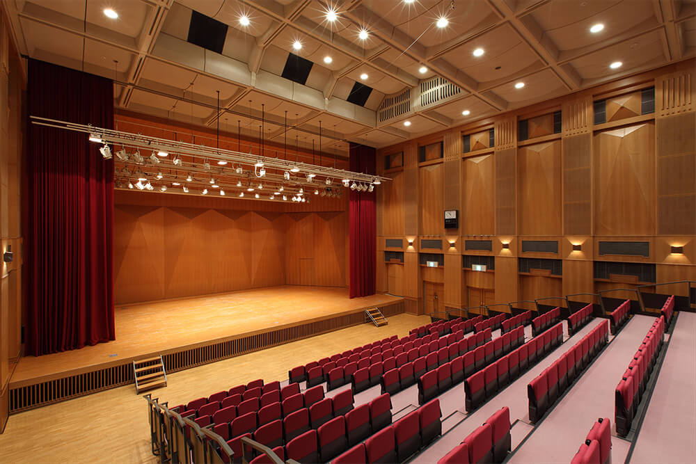 かながわアートホール